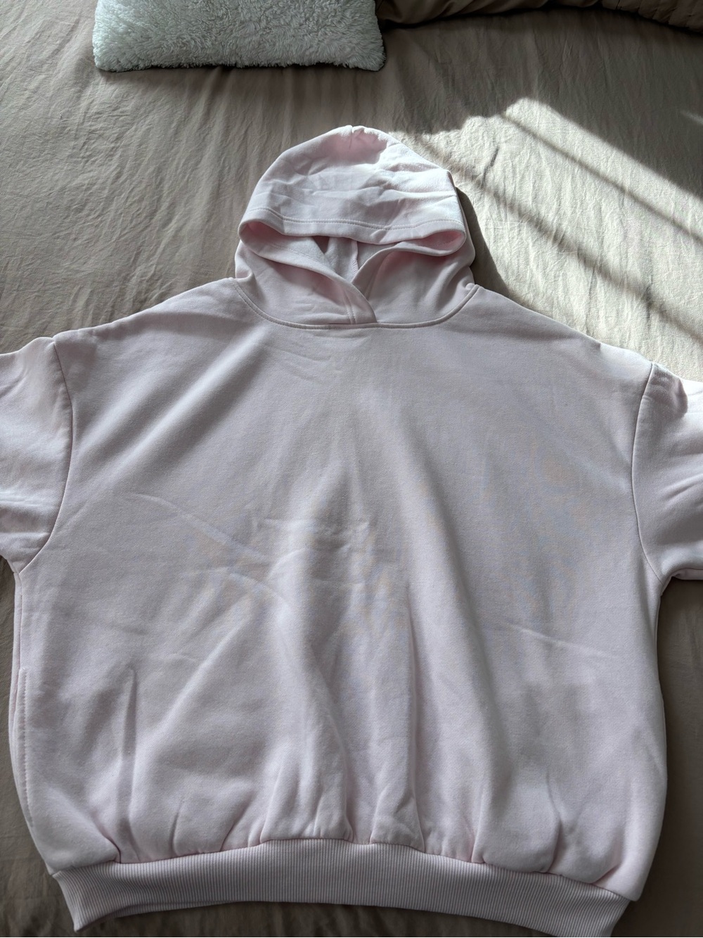 Light Pink Short-Sleeve Hoodie Sweatshirt